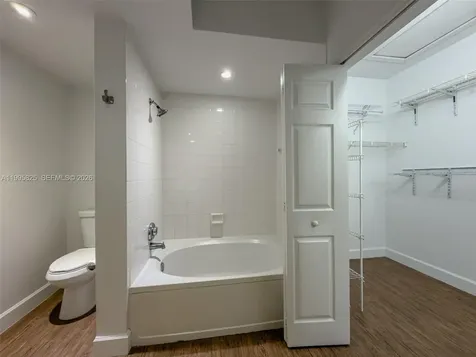 3245 NE 184th Street Aventura FL 33160
