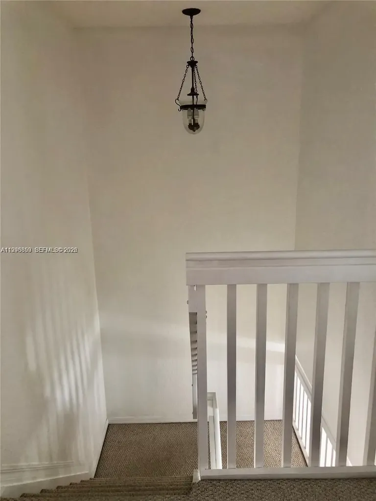 157 Hidden Ct Road Hollywood FL 33023