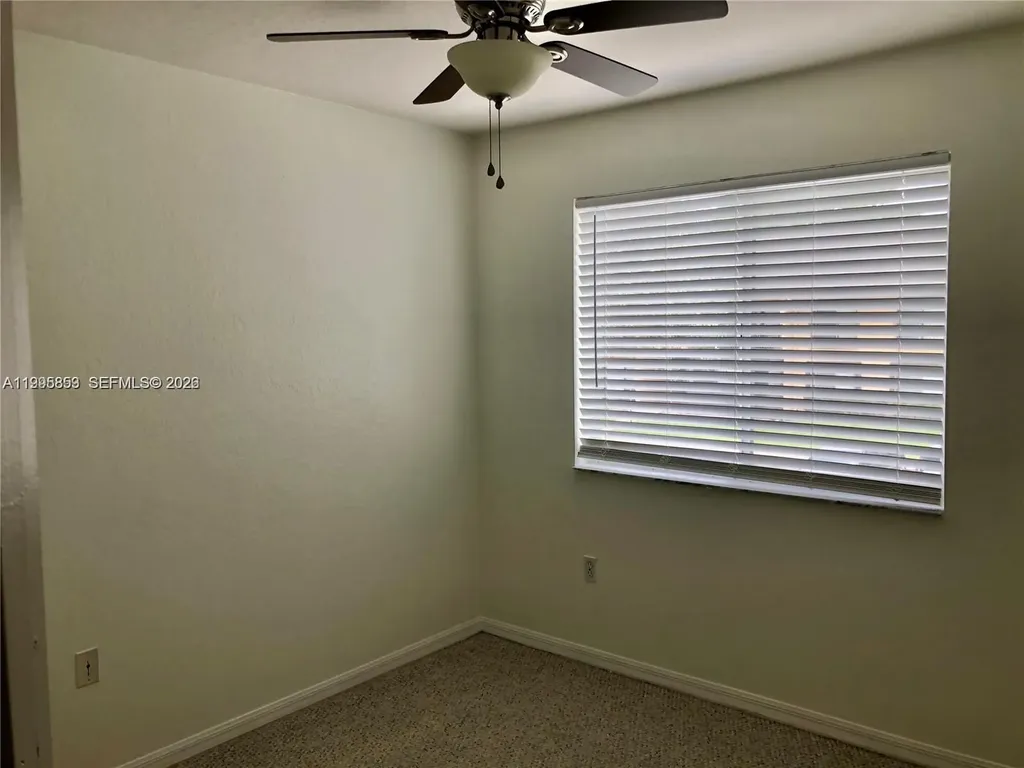 157 Hidden Ct Road Hollywood FL 33023