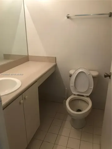 157 Hidden Ct Road Hollywood FL 33023