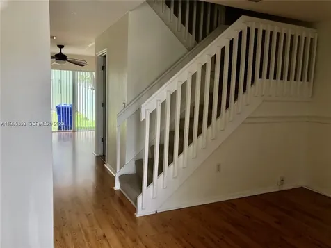 157 Hidden Ct Road Hollywood FL 33023