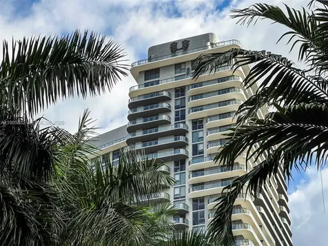 121 NE 34th Street Miami FL 33137