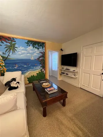 510 76 Miami Beach FL 33141
