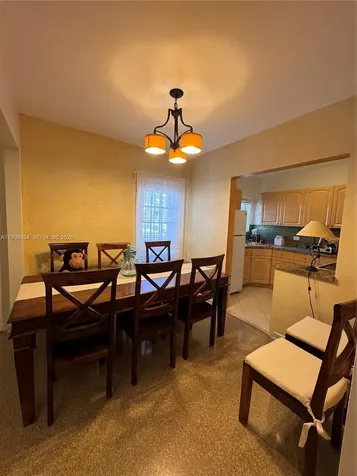 510 76 Miami Beach FL 33141
