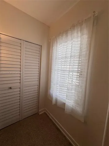 510 76 Miami Beach FL 33141