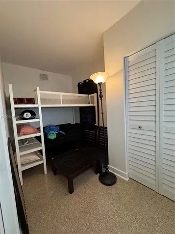 510 76 Miami Beach FL 33141