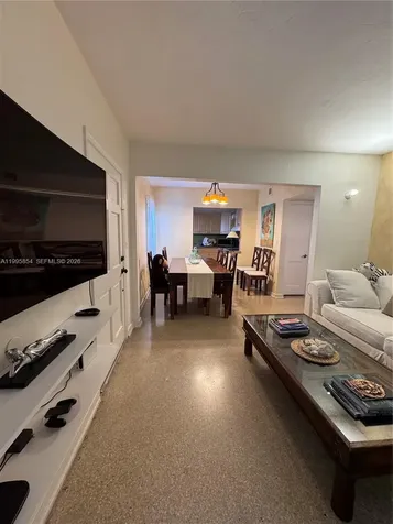 510 76 Miami Beach FL 33141