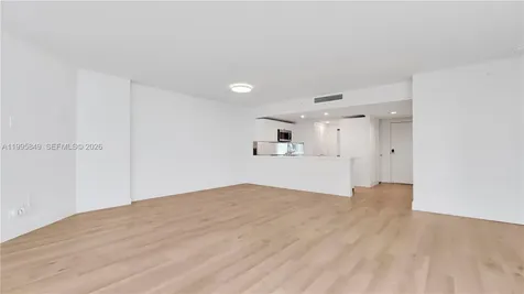 555 NE 34th Street Miami FL 33137