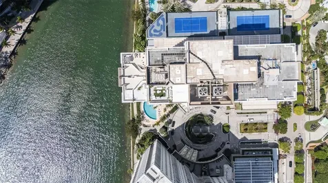 801 Brickell Key Boulevard Miami FL 33131