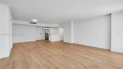 555 NE 34th Street Miami FL 33137
