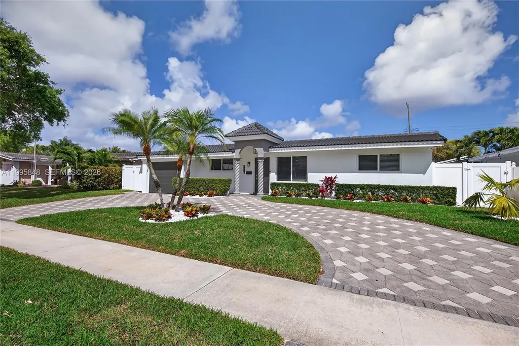 2161 NE 62nd Court Fort Lauderdale FL 33308