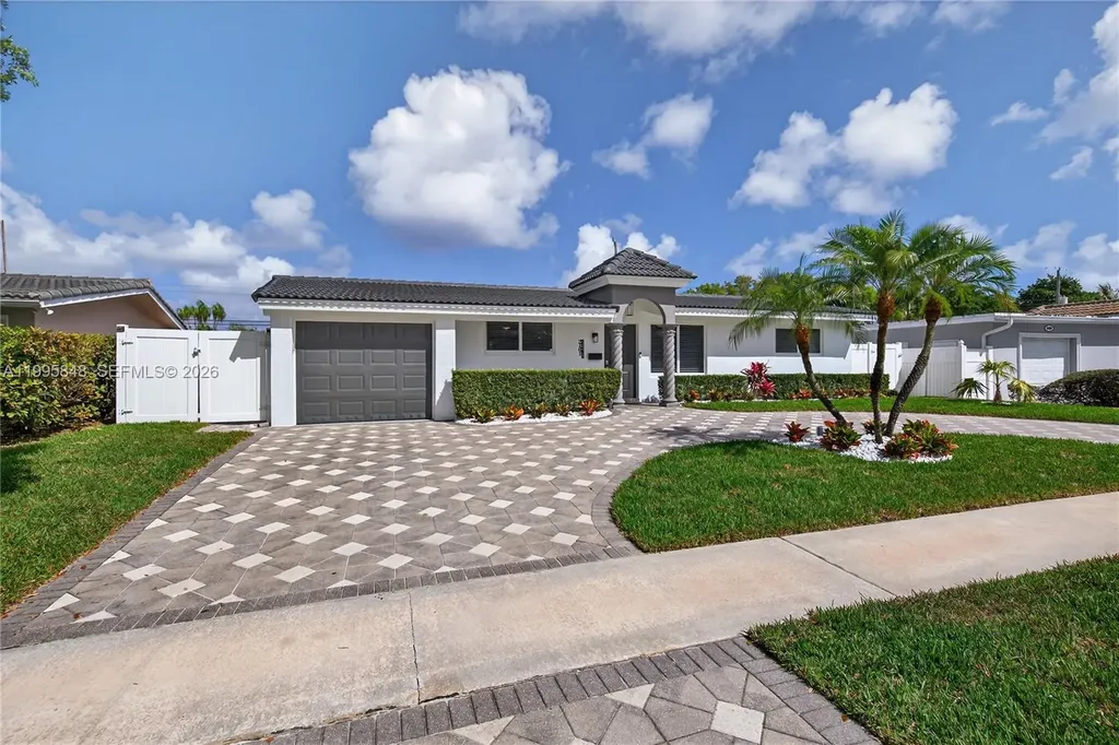 2161 NE 62nd Court Fort Lauderdale FL 33308