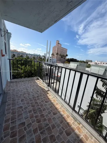 720 Collins Avenue Miami Beach FL 33139