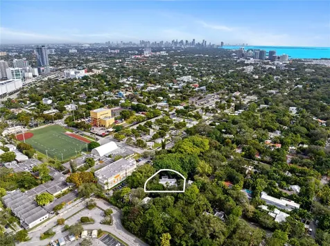 4002 Kumquat Avenue Miami FL 33133
