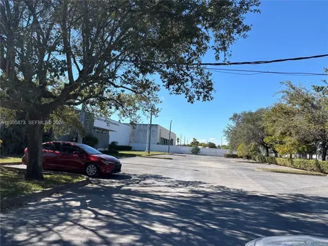 50 NE 179th Street Miami Gardens FL 33162