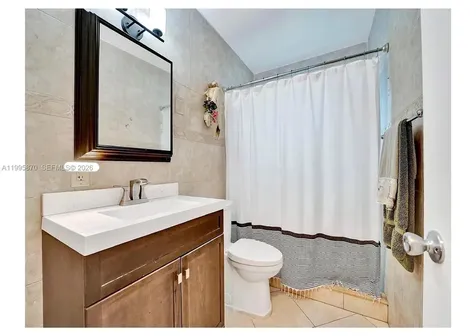 381 NE 42nd Street Oakland Park FL 33334