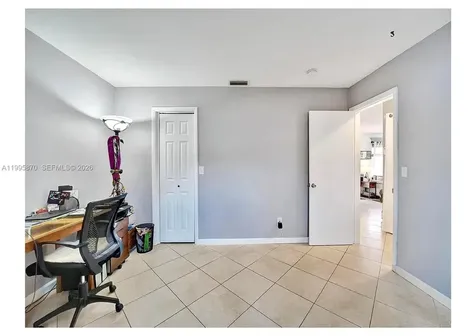 381 NE 42nd Street Oakland Park FL 33334