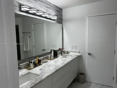 19195 NE 36th Court Aventura FL 33180