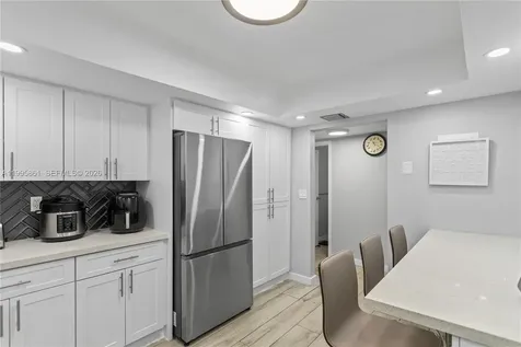 600 Parkview Drive Hallandale Beach FL 33009