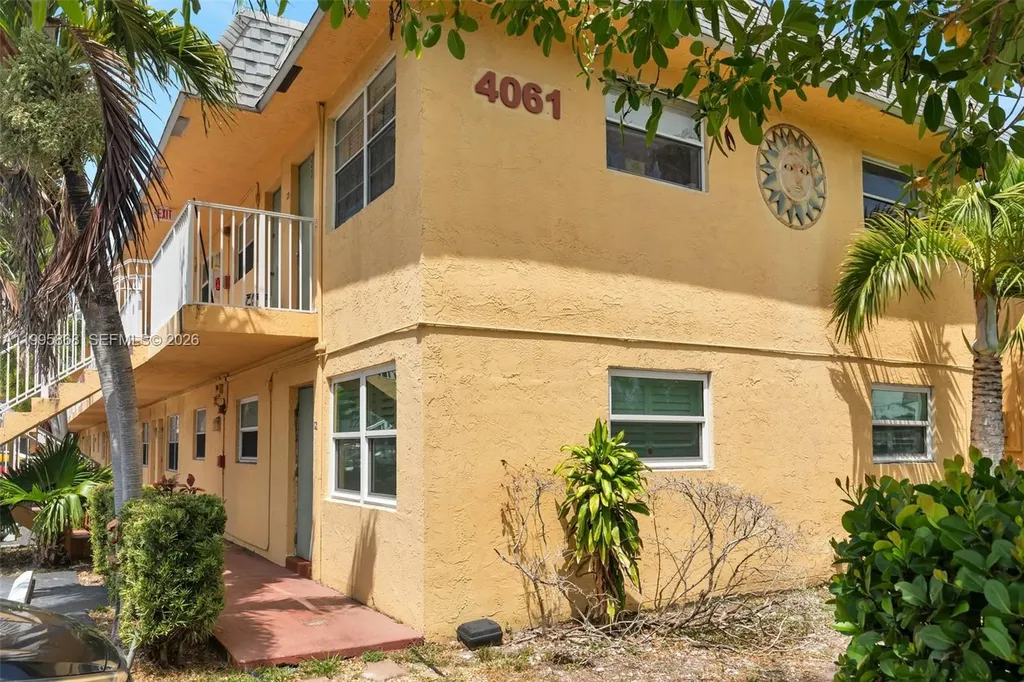 4061 N Dixie Highway Oakland Park FL 33334