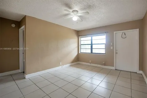 4061 N Dixie Highway Oakland Park FL 33334