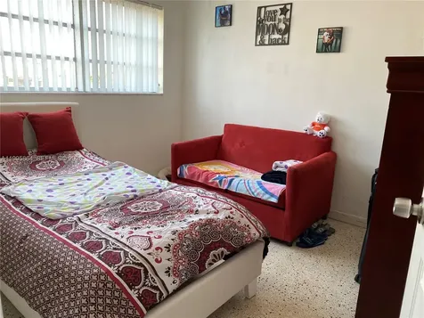 420 NW 12 Avenue Miami FL 33128