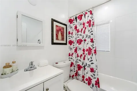 1283 NW 45th Street Miami FL 33142