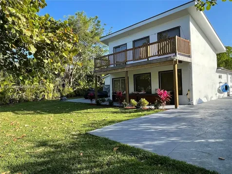 4311 SW 31st Drive West Park FL 33023