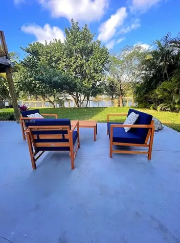 4311 SW 31st Drive West Park FL 33023