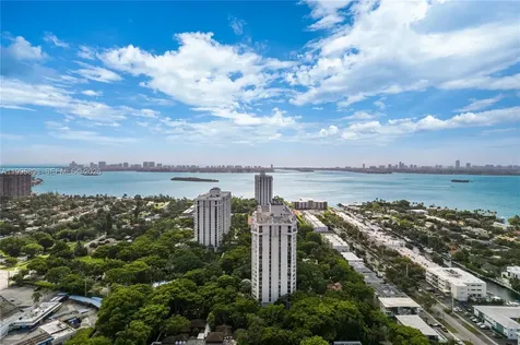 2000 Towerside Terrace Miami FL 33138