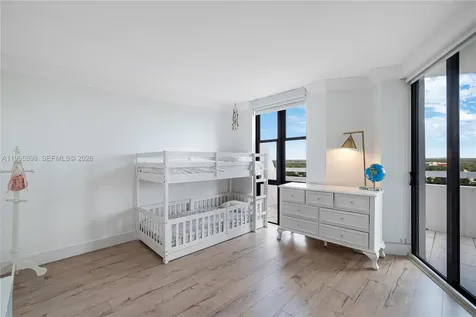 2000 Towerside Terrace Miami FL 33138