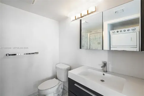 2000 Towerside Terrace Miami FL 33138
