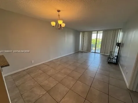 9421 Evergreen Place Davie FL 33324