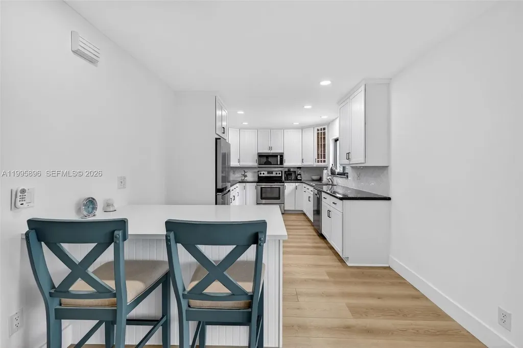 2481 SE 15th Street Pompano Beach FL 33062