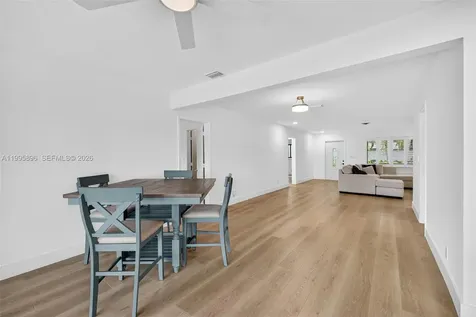 2481 SE 15th Street Pompano Beach FL 33062