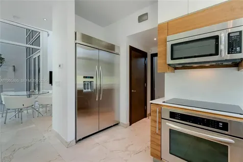 548 Fernwood Road Key Biscayne FL 33149