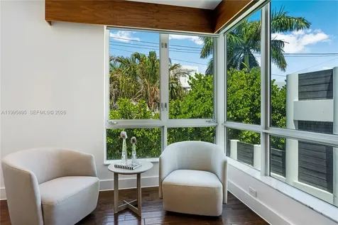 548 Fernwood Road Key Biscayne FL 33149