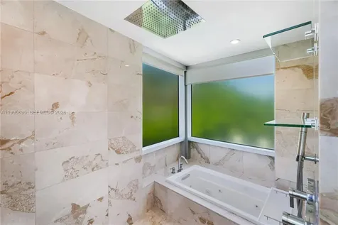 548 Fernwood Road Key Biscayne FL 33149