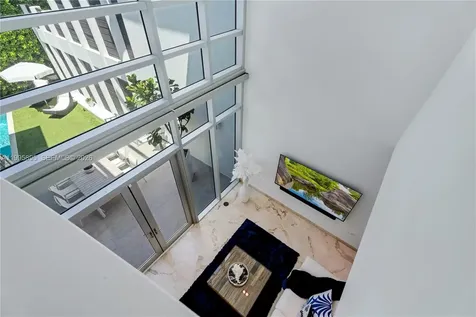 548 Fernwood Road Key Biscayne FL 33149