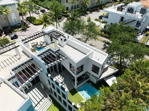 548 Fernwood Road Key Biscayne FL 33149