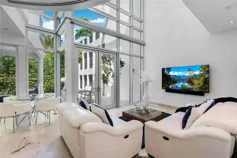 548 Fernwood Road Key Biscayne FL 33149