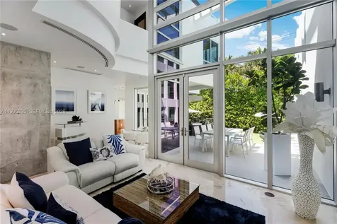 548 Fernwood Road Key Biscayne FL 33149