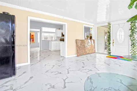 5103 NW 1st Way Deerfield Beach FL 33064