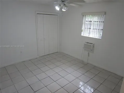 2512 NW 175th Terrace Miami Gardens FL 33056