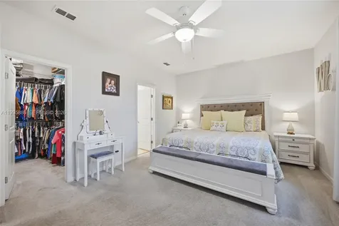 4594 Farmhouse Gate Trail Jacksonville FL 32226