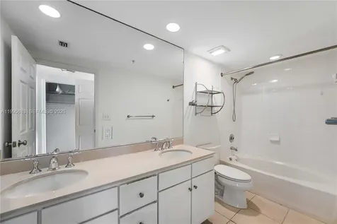 2000 N Bayshore Drive Miami FL 33137