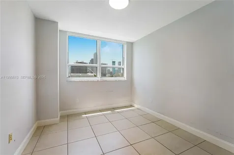 2000 N Bayshore Drive Miami FL 33137