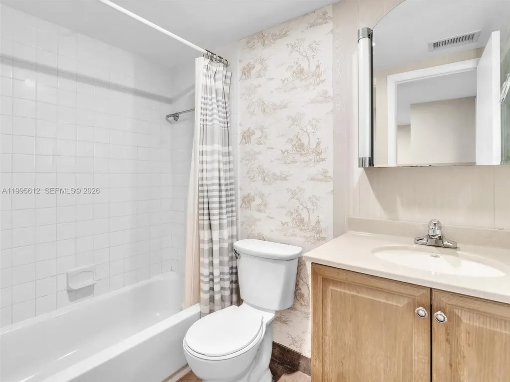 620 Tennis Club Drive Fort Lauderdale FL 33311