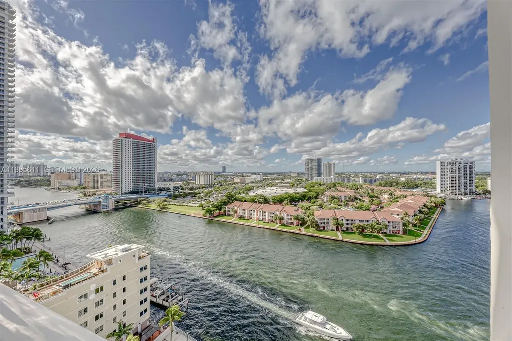 3800 S Ocean Drive Hollywood FL 33019