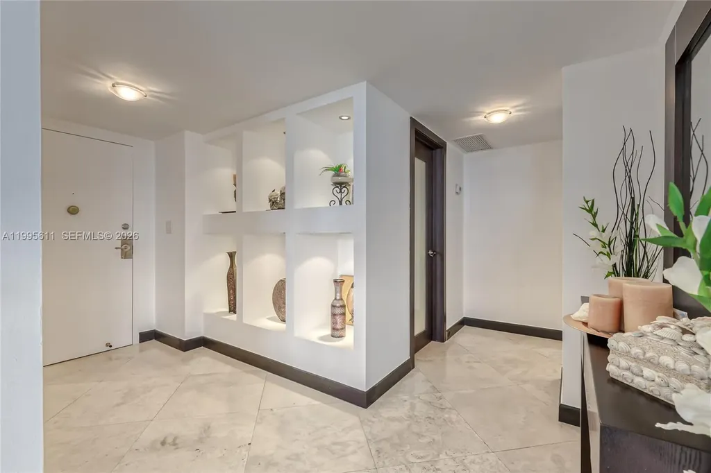 3800 S Ocean Drive Hollywood FL 33019
